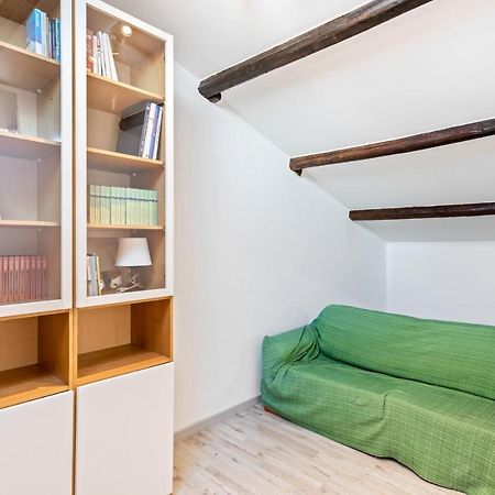 Liberta Frame Apartment With Terrace And Etna View 卡塔尼亚 外观 照片